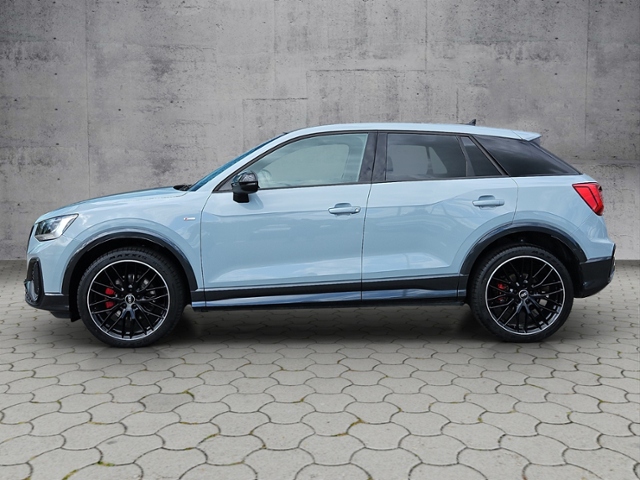 Q2 40TFSI quat. S-tron S-LINE PANO/EL.HECK/RFK