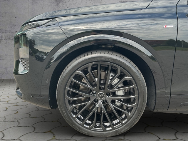 Q7 3.0 TDI quattro S-LINE STH/LUFT/360°3D