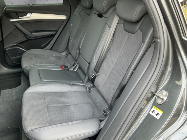 Q5 40TDI quat. S-tron S-LINE PANO/MATRIX/AHK/ACC