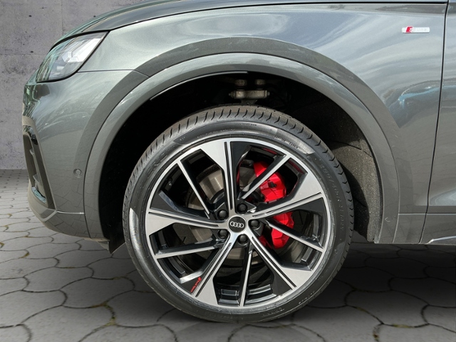 Q5 40TDI quat. S-tron S-LINE PANO/MATRIX/AHK/ACC