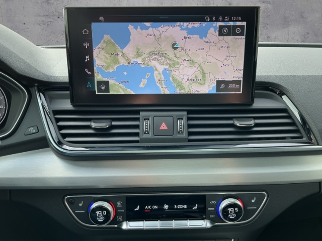 Q5 40TDI quat. S-tron S-LINE PANO/MATRIX/AHK/ACC