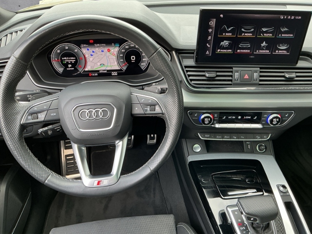 Q5 40TDI quat. S-tron S-LINE PANO/MATRIX/AHK/ACC