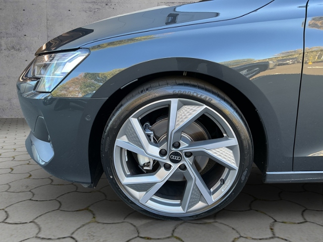 A3 Limousine 1.5TFSI 5JG/AHK/NAV/LED/RFK/ACC