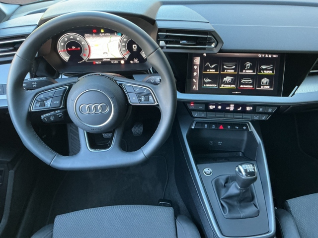 A3 Limousine 1.5TFSI 5JG/AHK/NAV/LED/RFK/ACC