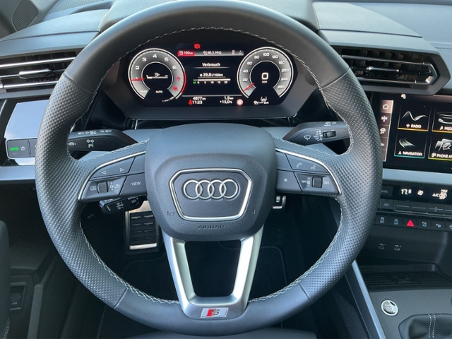 A3 Limousine advanced 1.5 TFSI S-LINE 5JG/AHK/36