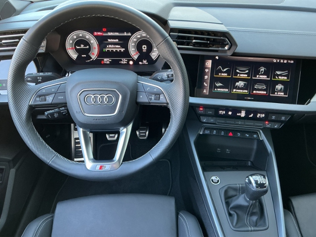 A3 Limousine advanced 1.5 TFSI S-LINE 5JG/AHK/36