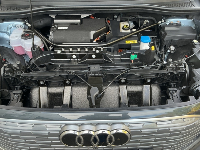 Q4 e-tron 45 quattro 82kWh NAV/ACC/RFK/SHZ