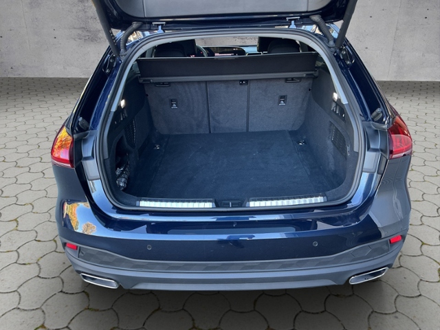 A5 Avant 2.0 TFSI S-tron 5JG/AHK/LED/RFK/ACC