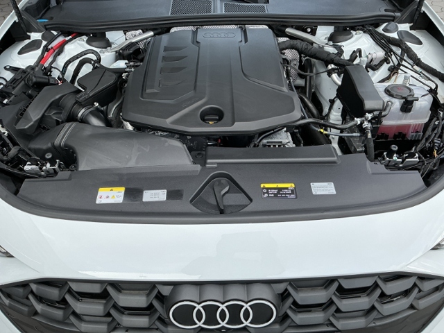 A5 Avant 2.0 TFSI S-tron 5JG/AHK/LED+/RFK