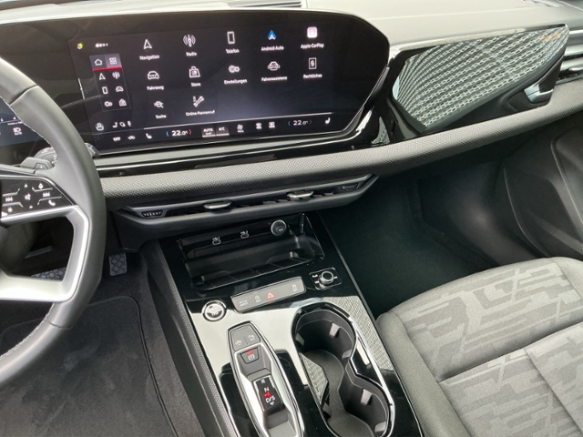 A5 Avant 2.0 TFSI S-tron 5JG/AHK/LED+/RFK