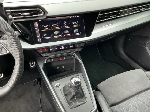 A3 Limousine 1.5 TFSI 5JG/AHK/ACC/RFK/LED