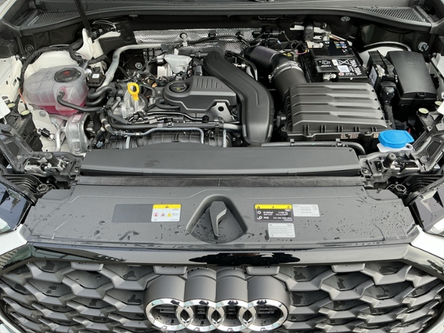 Q3 Sportback 35TFSI S-tronic 5JG/AHK/ACC/NAV/RFK
