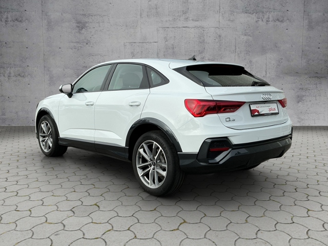Q3 Sportback 35TFSI S-tronic 5JG/AHK/ACC/NAV/RFK