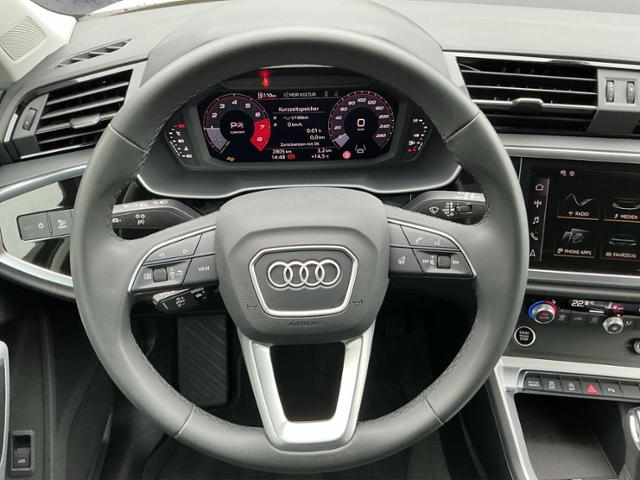 Q3 Sportback 35TFSI S-tronic 5JG/AHK/ACC/NAV/RFK