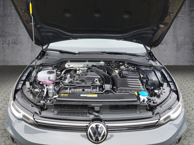 Golf VIII Life 1.5 TSI NAV/LED+/SHZ/3-Zonen KLIM