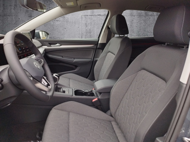 Golf VIII Life 1.5 TSI NAV/LED+/SHZ/3-Zonen KLIM