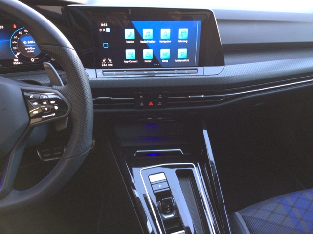 Golf VIII R 2.0 TSI 4Motion DSG SHZ/Travel/LED+/