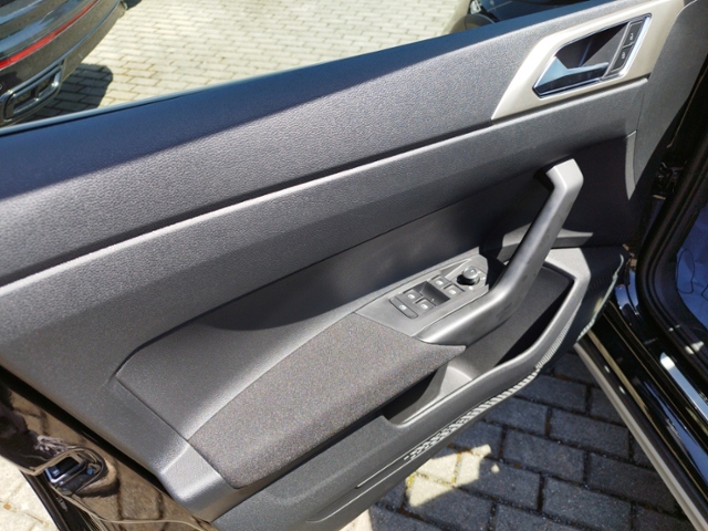 Taigo MOVE 1.0 TSI DSG IQ-Drive/PlusPaket/NAV KL