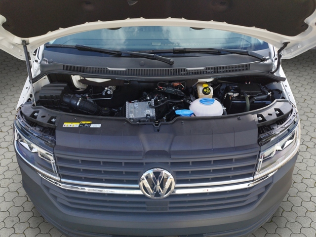 T6.1 Transporter Kombi kurzer Radstand 2.0 TDI S