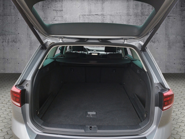 Passat Variant 2.0 TDI 4MOTION DSG Business/NAV 