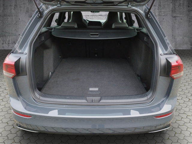 Golf VIII Variant R-Line 1.5 TSI BusinessPrem./A