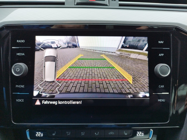 Passat Variant Business 2.0 TDI DSG 4M AHK/PANO/