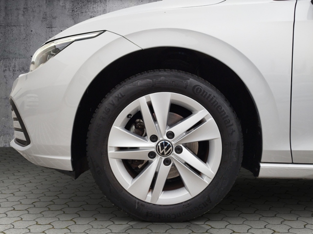 Golf VIII Life 1.5 TSI NAV/SHZ/DAB+/ACC/LED KLIM