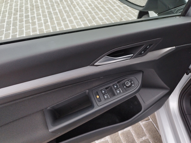 Golf VIII Life 1.5 TSI NAV/SHZ/DAB+/ACC/LED KLIM