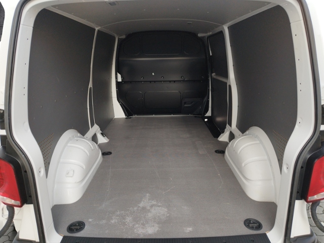 T6.1 Transporter Kasten lang 2.0 TDI AHK/PDC/DAB