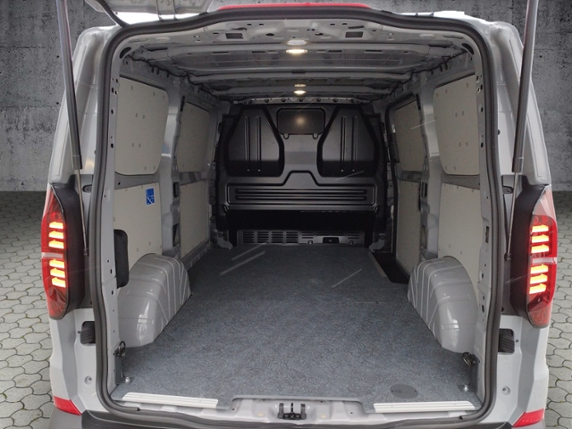 Transporter Kasten 2.0TDI LED/SHZ/Fahrerassisten