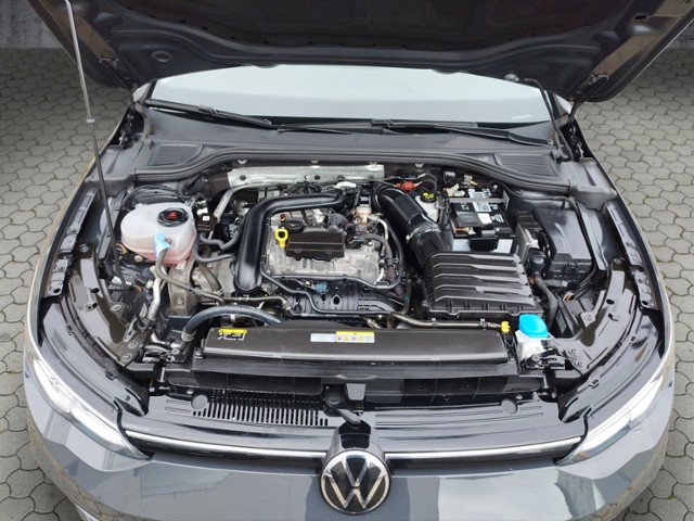 Golf VIII Life 1.0 TSI NAV/L+S/SHZ/LED/PDC KLIMA