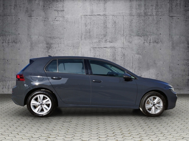 Golf VIII Life 1.0 TSI NAV/L+S/SHZ/Light/LED KLI