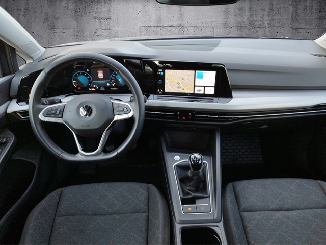 Golf VIII Life 1.0 TSI NAV/L+S/SHZ/Light/LED KLI