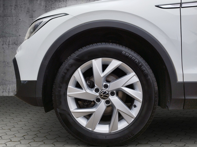 Tiguan Life 2.0 TDI DSG 4Motion BusinessPre/NAV/