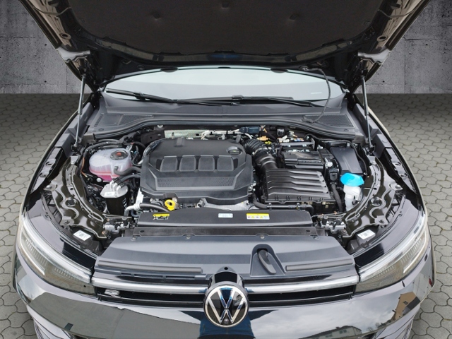 Passat Variant R-line 2.0 TDI DSG NAV/IQ-Drive/A