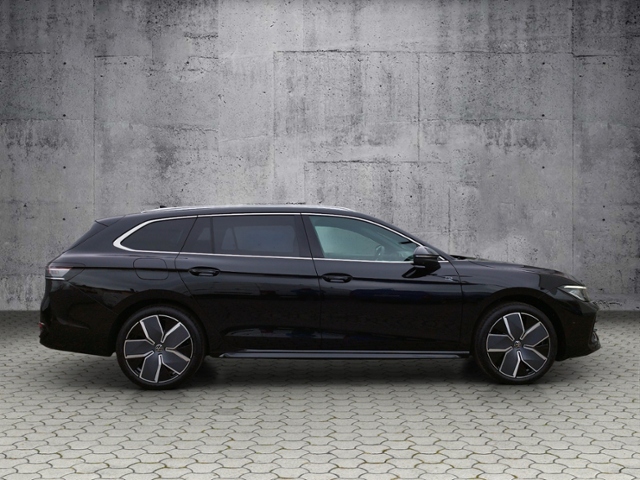 Passat Variant R-line 2.0 TDI DSG NAV/IQ-Drive/A