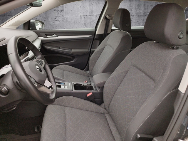 Golf VIII Variant Life 2.0 TDI DSG AHK/ACC/L+S/S