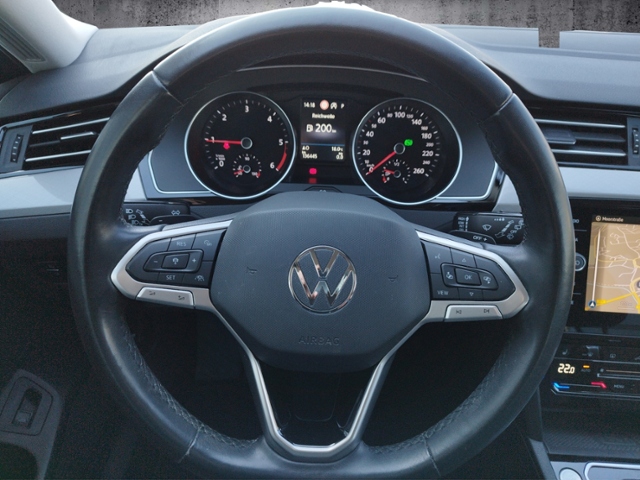 Passat Variant Business 2.0TDI DSG Standh/Navi/A