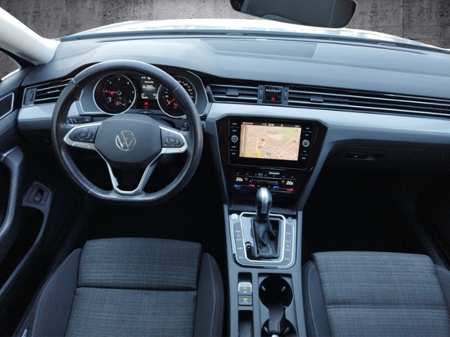 Passat Variant Business 2.0TDI DSG Standh/Navi/A