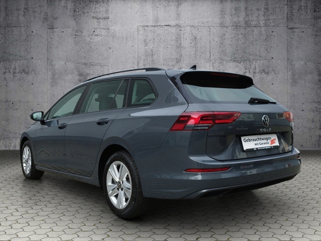 Golf VIII Variant Life 1.5 eTSI DSG BusinessPre.
