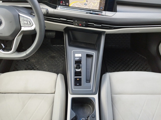 Golf VIII Variant Style 2.0TDI DSG/Navi/ACC/HUD/