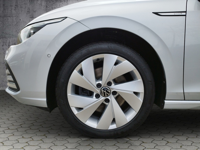 Golf VIII Variant Style 2.0TDI DSG/Navi/ACC/HUD/