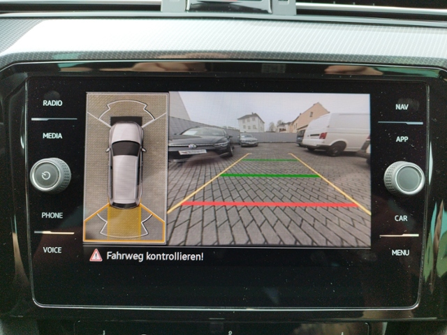Passat Variant Business 2.0TDI DSG 4Mo R-line/AH