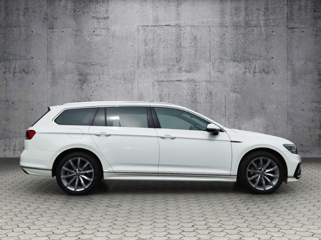 Passat Variant Business 2.0TDI DSG 4Mo R-line/AH