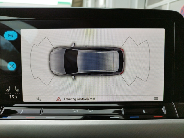 Golf VIII Variant Life 2.0TDI DSG/AHK/Navi/IQ.Li