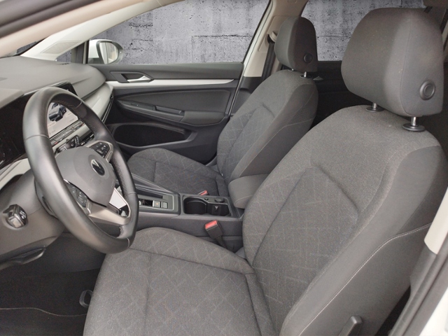 Golf VIII Variant Life 2.0TDI DSG/AHK/Navi/IQ.Li