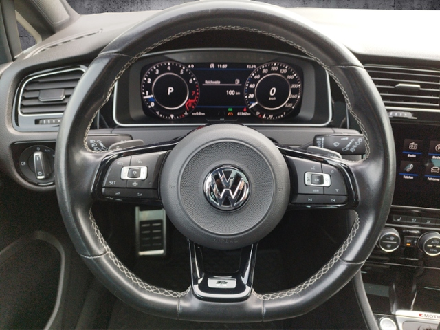 Golf VII Variant R 2.0 TSI DSG 4Motion BusinessP
