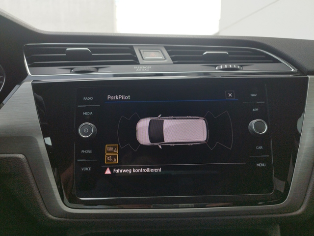 Touran Comfortline 2.0 TDI Business/NAV/SHZ KLIM