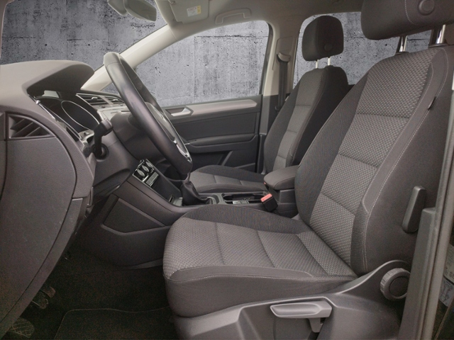 Touran Comfortline 2.0 TDI Business/NAV/SHZ KLIM