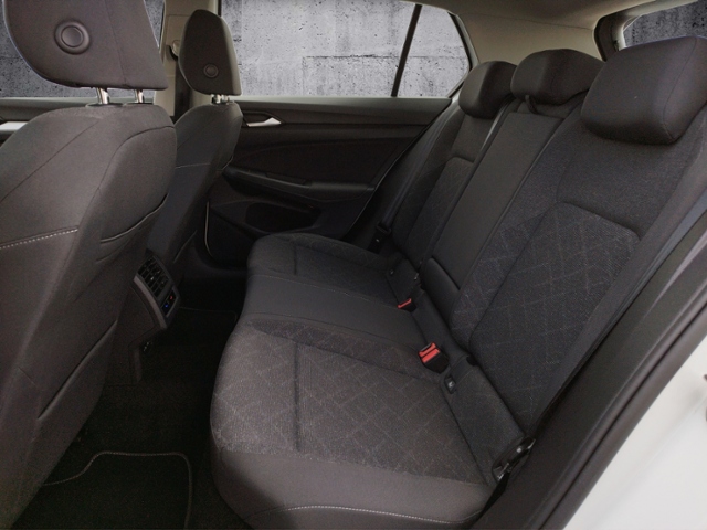 Golf VIII Life 2.0 TDI BusinessPre./LED/NAV/SHZ 